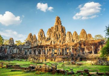 Ecstatic Tour Of Angkor Wat Tour Package from Siem Reap Departure Back Home