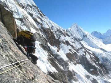 Memorable 2 Days 1 Night delhi with shimla Tour Package