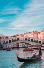 Ecstatic 4 Days Italy Tour Package