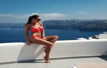 Family Getaway 4 Days 3 Nights santorini Tour Package