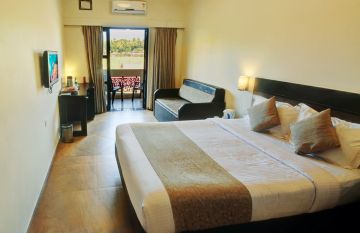 Heart-warming 4 Days 3 Nights Goa Trip Package by Royal Samrat Travels