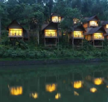 Experience 2 Days 1 Night munnar Holiday Package