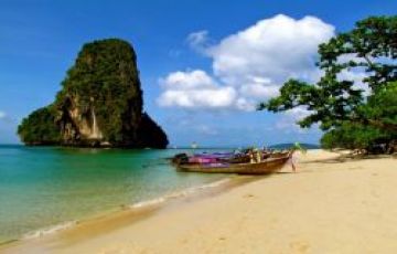 Family Getaway 2 Days 1 Night munnar Trip Package