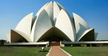 4 Days 3 Nights arrival at delhi Luxury Vacation Package