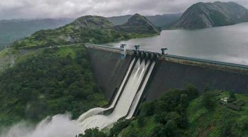 Beautiful 3 Days Mullaperiyar Dam to suruli falls Vacation Package