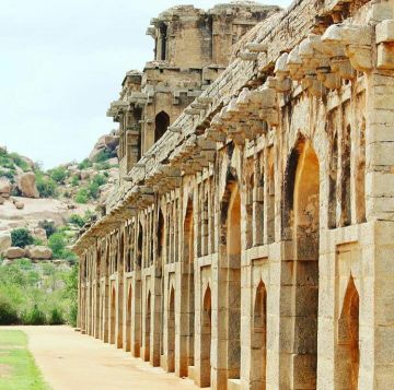 4 Days 3 Nights Hampi Tour Package