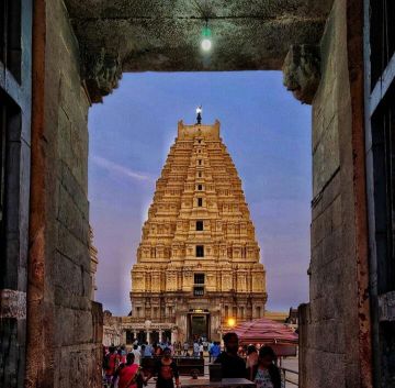 4 Days 3 Nights Hampi Tour Package