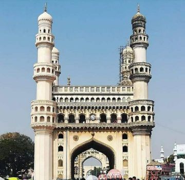 Heart-warming 4 Days 3 Nights hyderabad Holiday Package