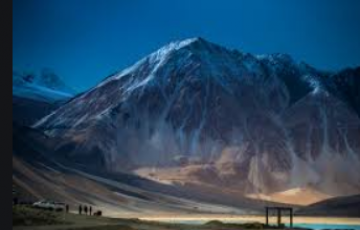 Amazing 4 Days 3 Nights khardungla local sightseeing Tour Package