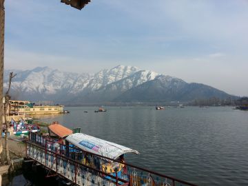 Luxury Gulmarg Tour 3 Days Luxury Gulmarg Tour 3 Days