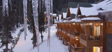 2 Nights  Gulmarg  Tour  Hotel Khyber Resort and Spa