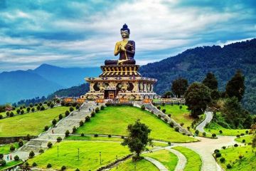 Family Getaway 5 Days Guwahati to cherrapunjee Tour Package