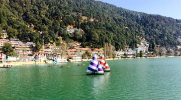 Memorable 4 Days Delhi to nainital Vacation Package