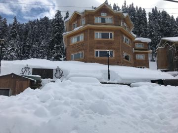 2 Nights 3 Days Gulmarg Kashmir Tour Winter Tour