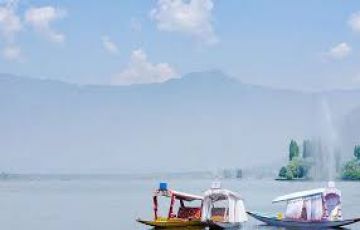 7 Days 6 Nights Srinagar Tour Package by TRAVEL CURATOR HOLIDAYS