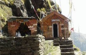 Family Getaway 5 Days chamoli Friends Holiday Package