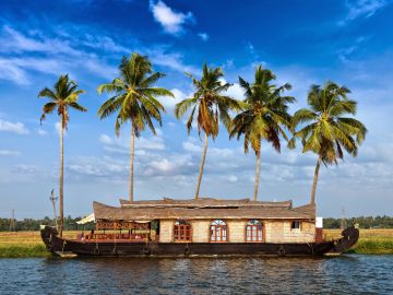 6 Days 5 Nights Alleppey to thekkady Vacation Package