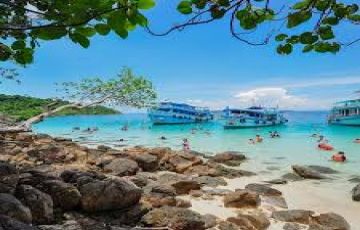 Heart-warming 4 Days 3 Nights north goa Vacation Package