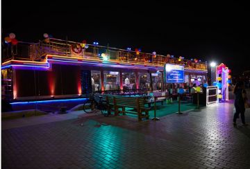 Amazing 5 Days 4 Nights dubai airport Vacation Package