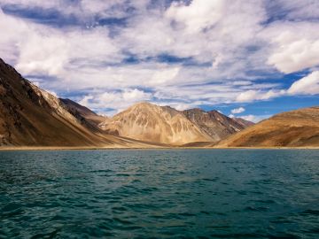 Magical leh Nature Tour Package for 5 Days