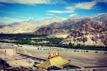 Best 6 Days nubra Honeymoon Trip Package