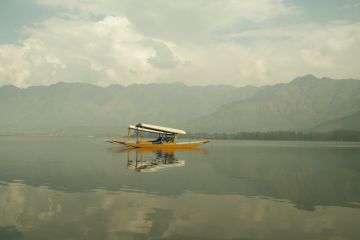 srinagar Luxury Tour Package for 5 Days 4 Nights