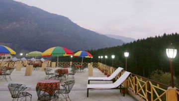 Amazing 4 Days 3 Nights manali Family Tour Package