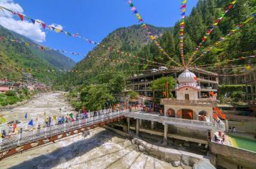 4 Days 3 Nights Delhi to manikaran Trip Package
