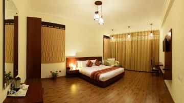 Family Getaway 4 Days 3 Nights manali Luxury Holiday Package