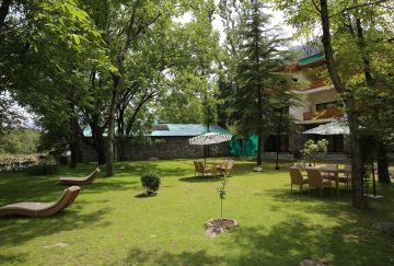 Best 4 Days 3 Nights manali Family Trip Package