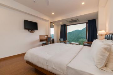 Experience 3 Days 2 Nights mussoorie Luxury Vacation Package