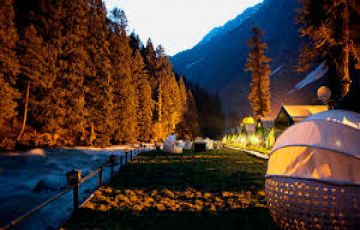 5 Days 4 Nights srinagar to gulmarg Friends Vacation Package