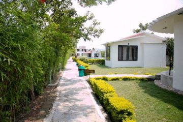 Beautiful jim corbett Tour Package for 3 Days