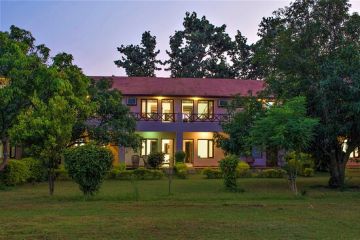 Family Getaway jim corbett Friends Tour Package for 3 Days