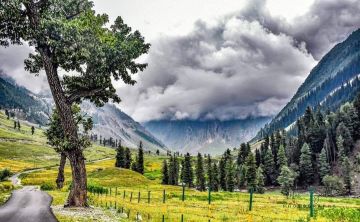 7 Days 6 Nights srinagar airport to pahalgam Tour Package