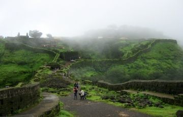 Heart-warming 3 Days 2 Nights Mahabaleshwar with Pune Vacation Package
