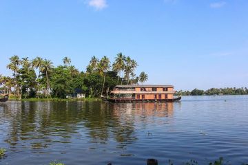 Heart-warming 5 Days kochi with Holiday Package
