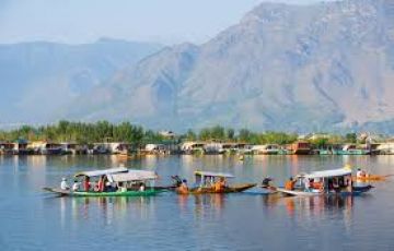 4 Days 3 Nights srinagar, pahalgam, gulmarg with airport only Family Holiday Package