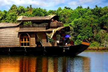 Experience 7 Days 6 Nights alleppey Trip Package