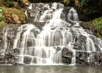 Amazing 5 Days 4 Nights shillong Tour Package