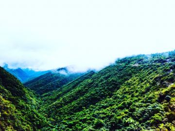 Amazing 5 Days 4 Nights shillong Tour Package