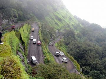 4 Days mahabaleshwar, lonavala and mumbai Luxury Trip Package