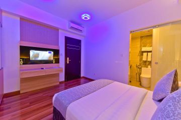 Heart-warming 4 Days 3 Nights maldives Family Trip Package