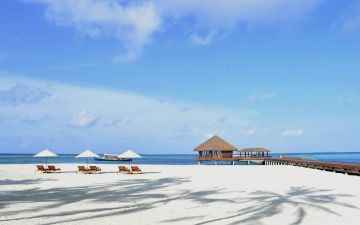 Experience 4 Days 3 Nights maldives Honeymoon Holiday Package