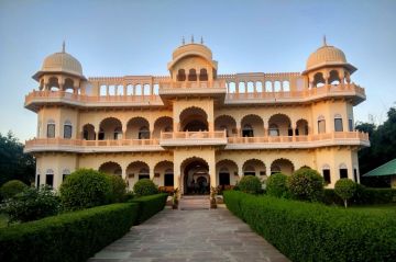 Ecstatic 3 Days ranthambore Friends Holiday Package