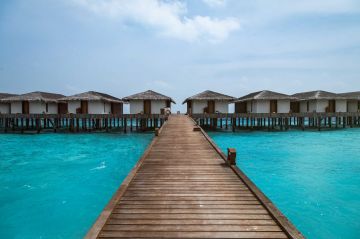 Magical 5 Days maldives Friends Holiday Package
