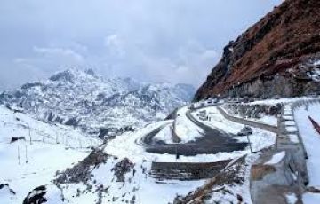 4 Days 3 Nights Gangtok to darjeeling Water Activities Tour Package