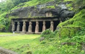 Family Getaway 2 Days 1 Night mumbai Vacation Package