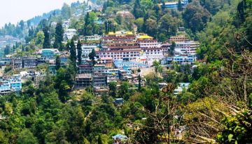 Memorable 5 Days Darjeeling to gangtok Friends Holiday Package