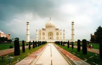 4 Days 3 Nights Agra to vrindavan Vacation Package